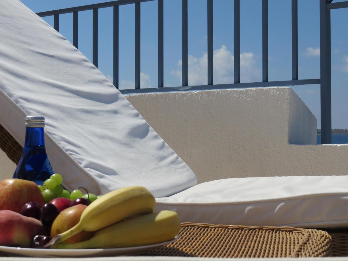 Sunny Limnaria Gardens 2 Bedroom Apartment Paphos Esterno foto